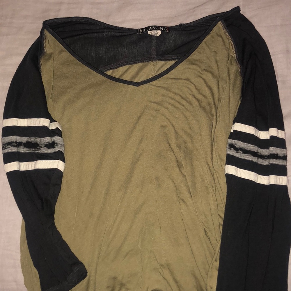 light baseball tee